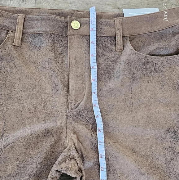 - Chico's Suede Slim Leg Pants - 12s / 2s - Picture 12 of 13